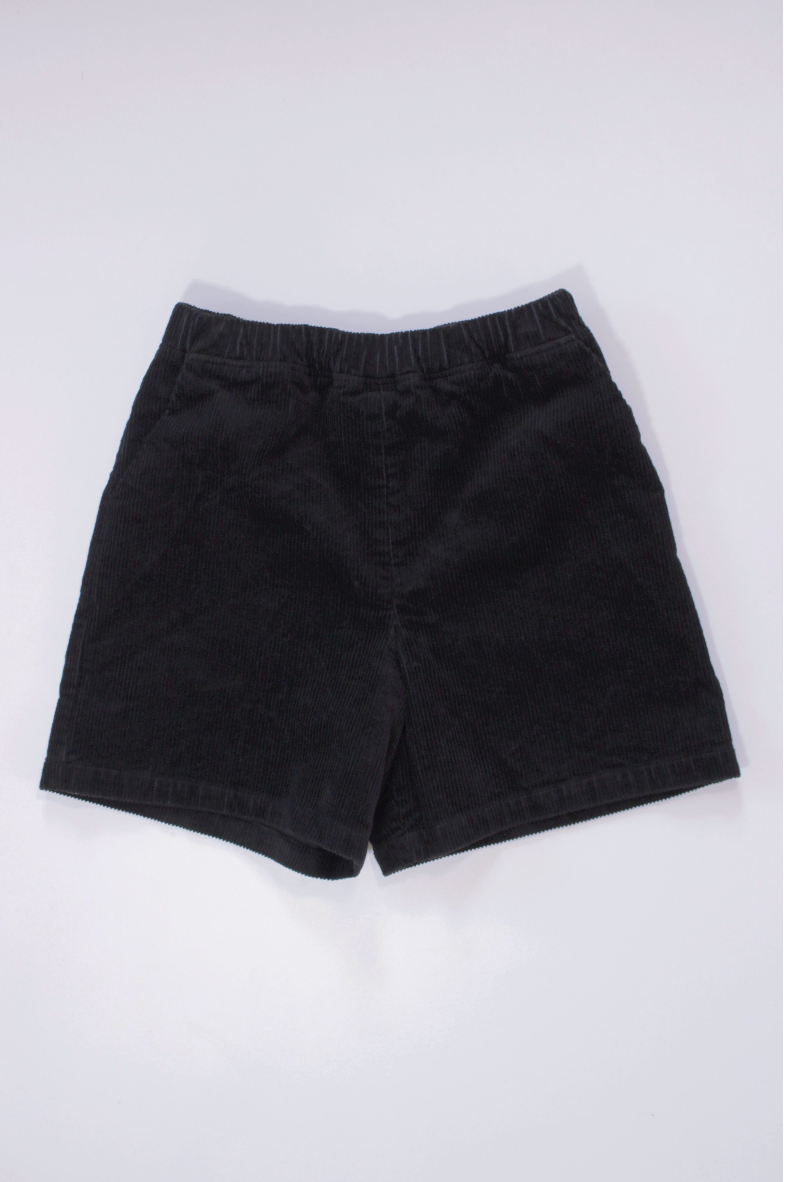 Shorts in Black Corduroy