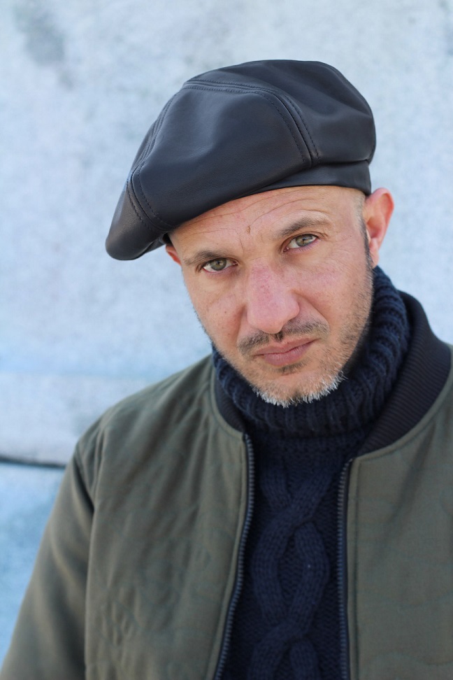 Leather Beret in Dark Blue