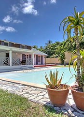 Villa avec piscine-Saint louis