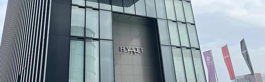 Sonnenschutz für Hotel - Raffstore Beschattung
