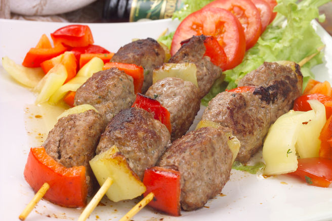 Шашлык из рубленного мяса на сковороде