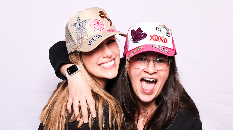 0043-OneDigital_Holiday_Party-d4 (1) (1)_edited.png