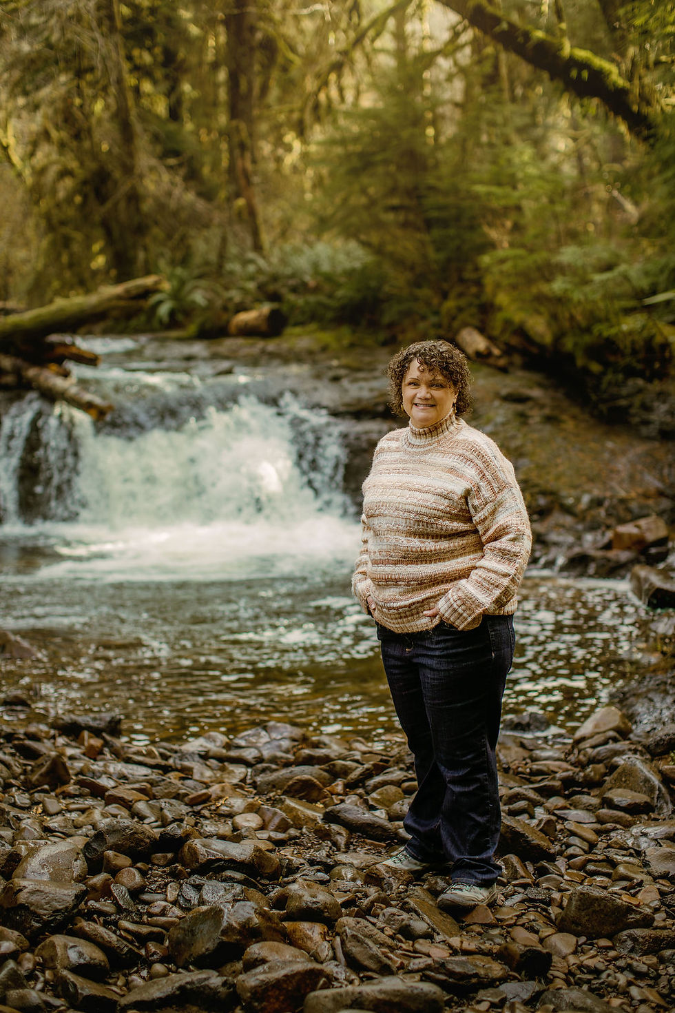 Vivian Mesa therapist in Longview, WA