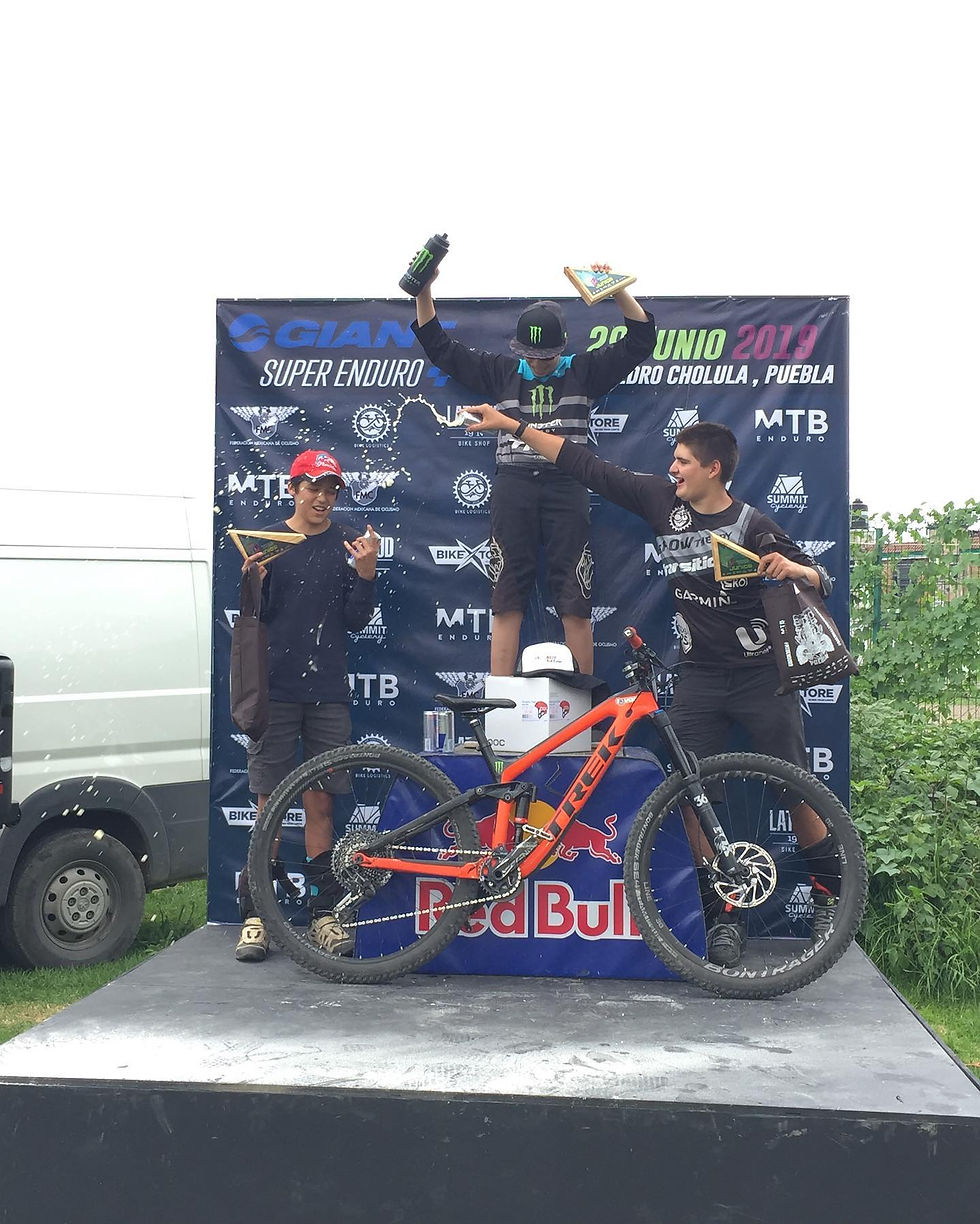 VIDEO: PRIMERA FECHA DEL SUPER ENDURO SURESTE EN EL CERRO ZAPOTECAS