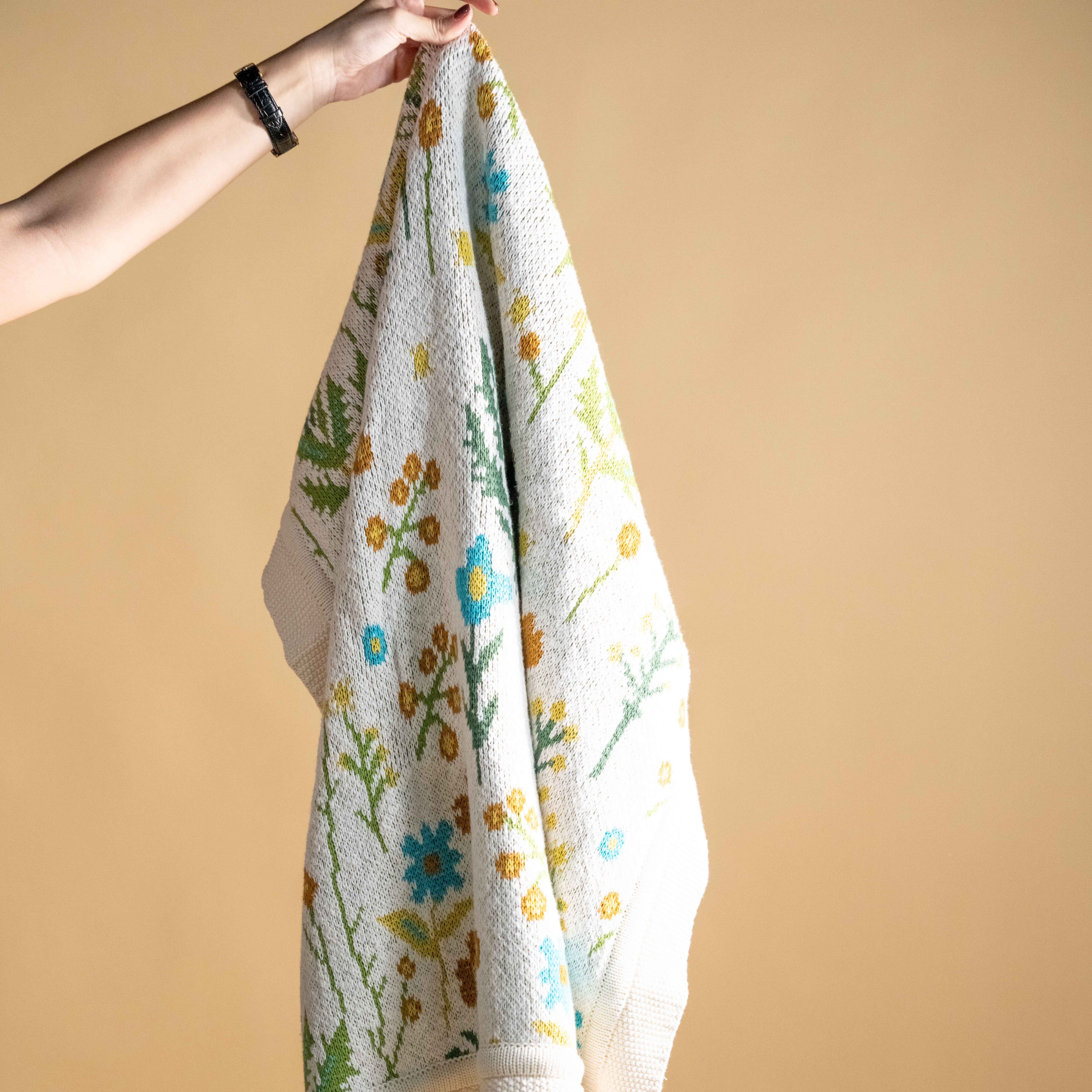Knit Baby Blanket W Florals