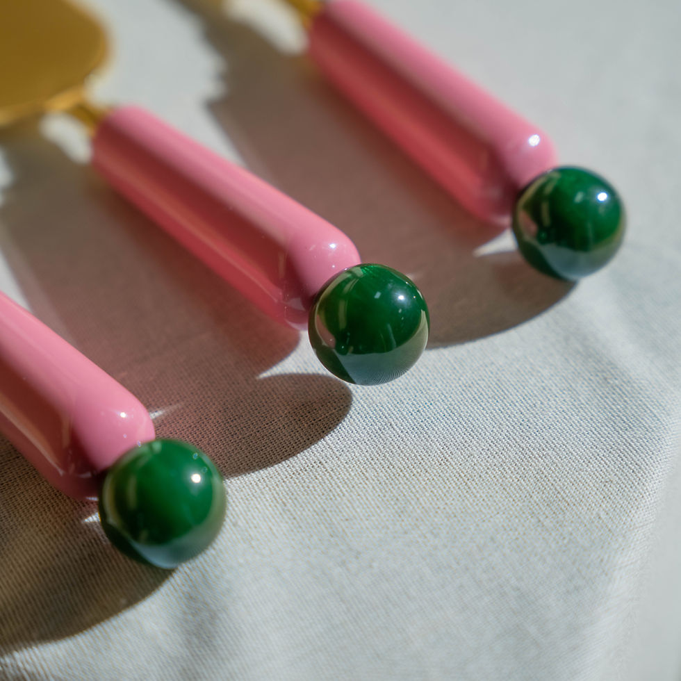 Thumbnail: The Pink Cheese Knives