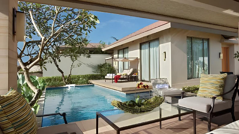 one bedroom villa garden (4).jpg