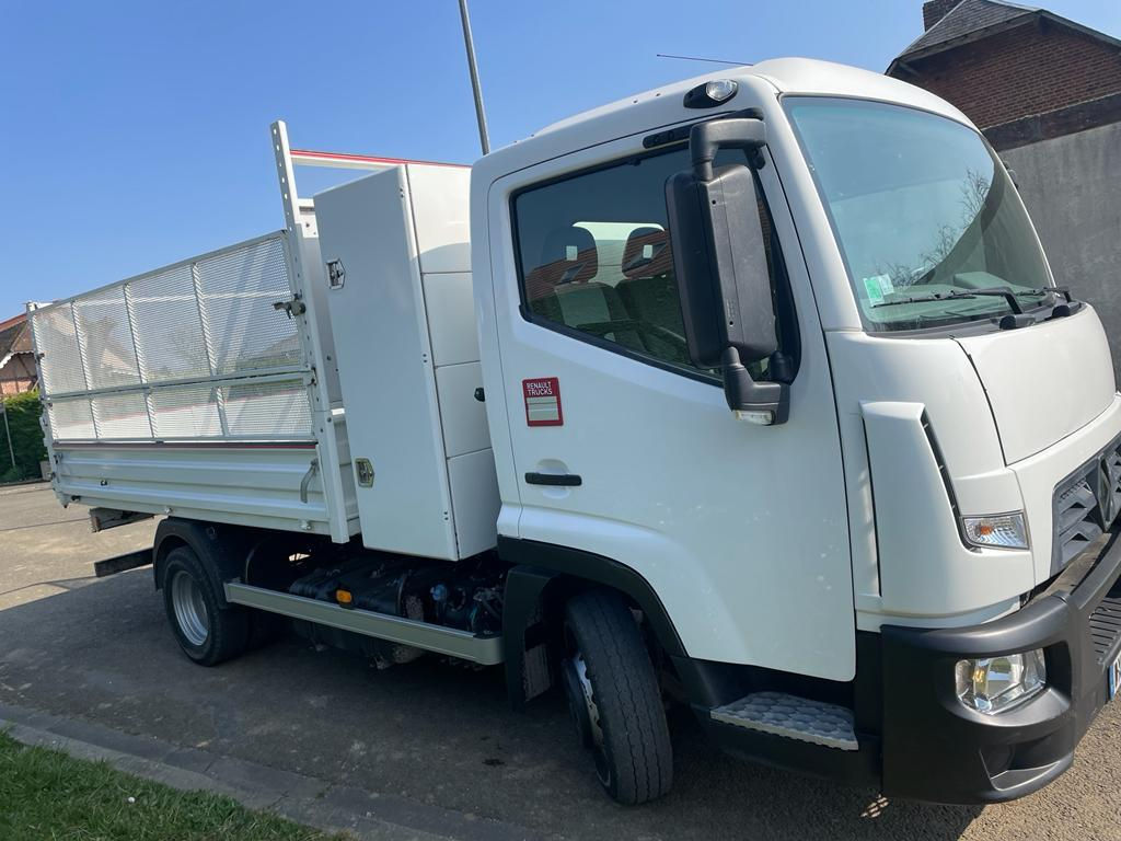 DCab 3.0L DCI 150 CV benne coffre propulsion roues jumelées