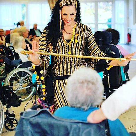 Animation poèmes, musique et danses orientales.jpg