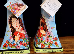 WomanOfValorShabbatCandlestickHolders.jp