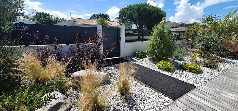 Portails et clôtures Composites Isocouleurs PRV Composites Charente Maritime 17