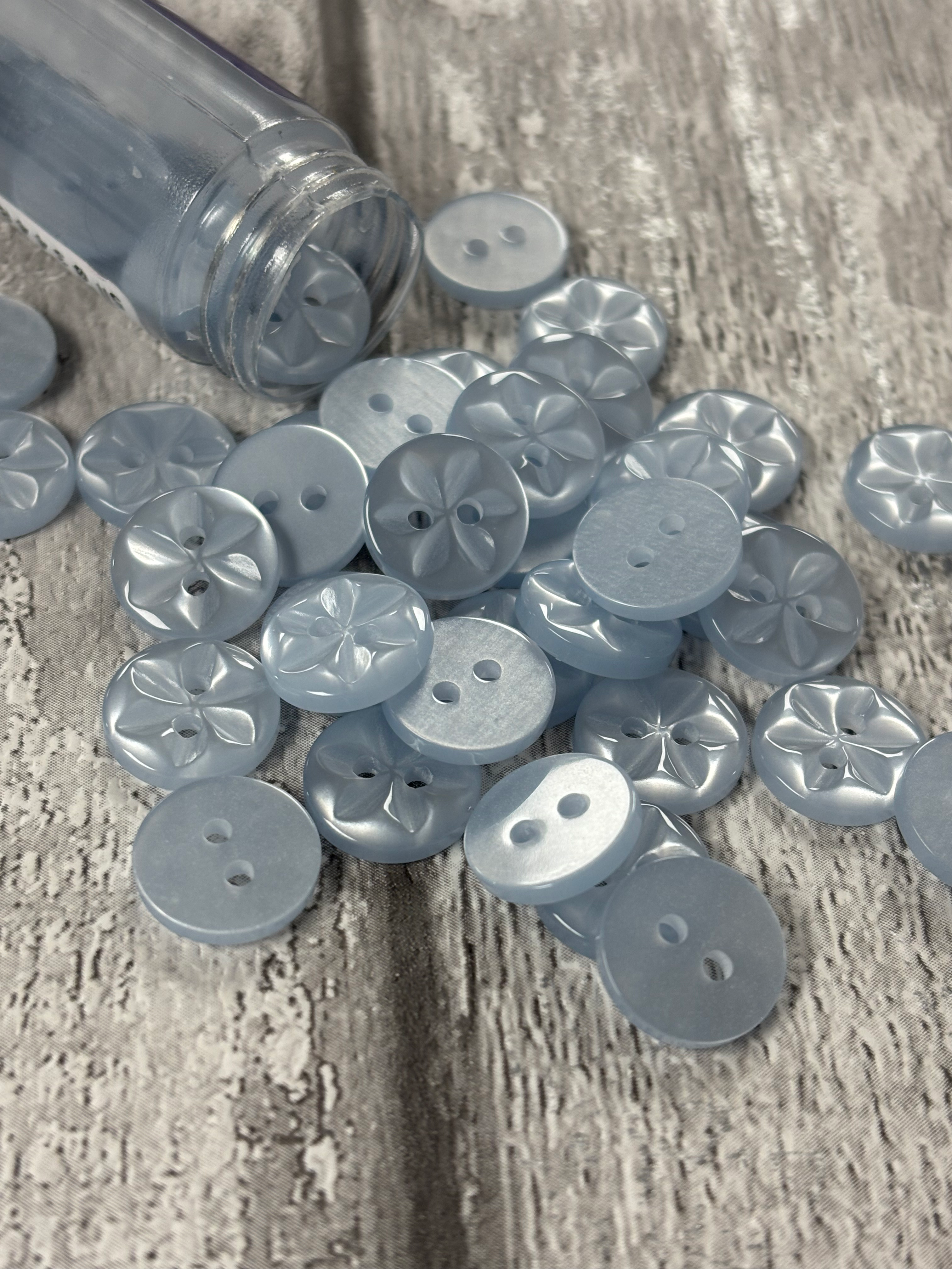 Star Button - 11mm - Sky - Craftmania Stock Photo 1