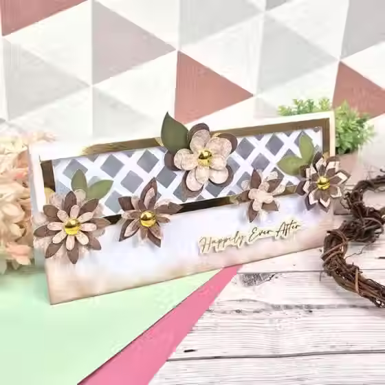 Thumbnail: Trellis Card Blanks By Hunkydory - Craftmania Stock Photo 6