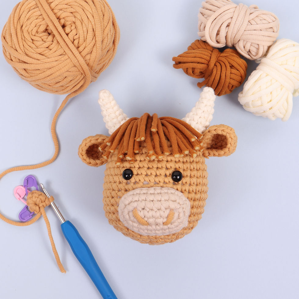 Highland Cow - Beginners Crochet Kit By Trimits - Craftmania Stock Photo 2