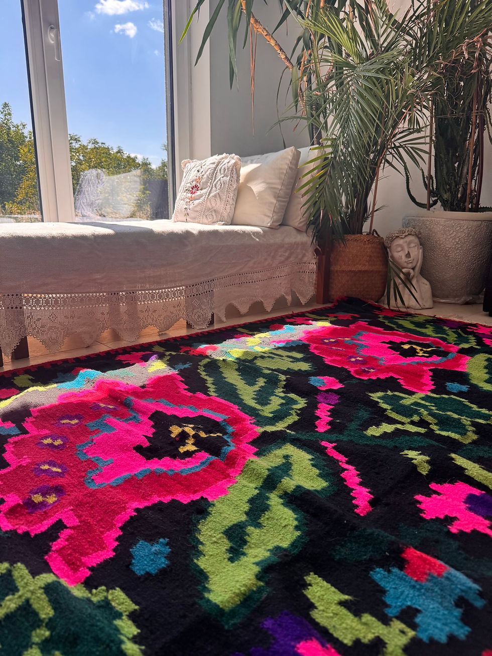 Miniaturbild: 265x115 Handwoven Moldovan Wool Rug – Reversible – Excellent Condition