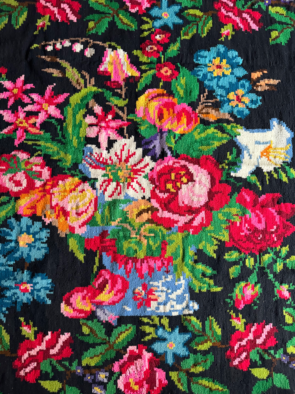Thumbnail: Floral large Romanian vintage carpet handmade in wool