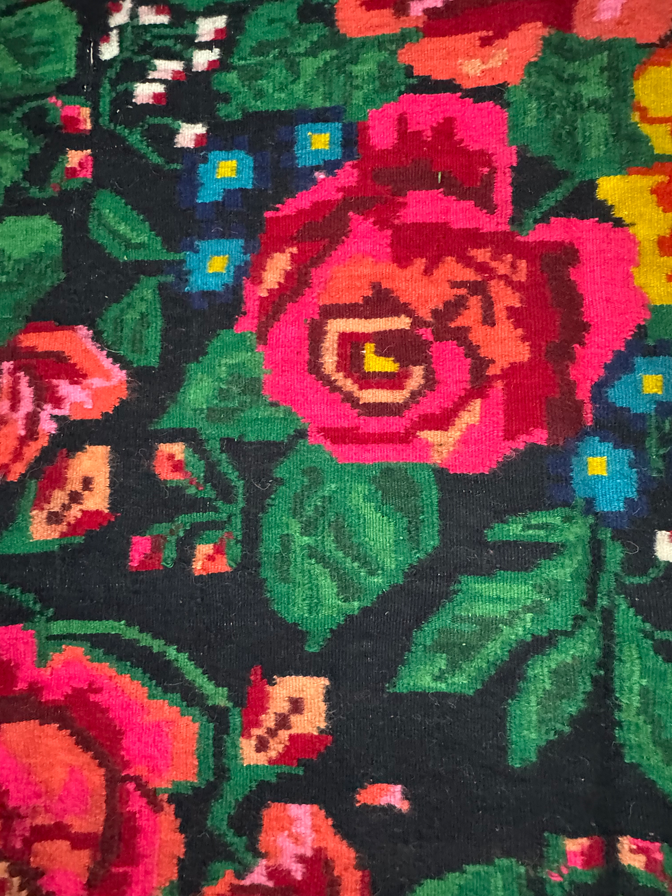 Thumbnail: Floral Large Handwoven Romanian Rug – Wool Carpet with Beautiful Design