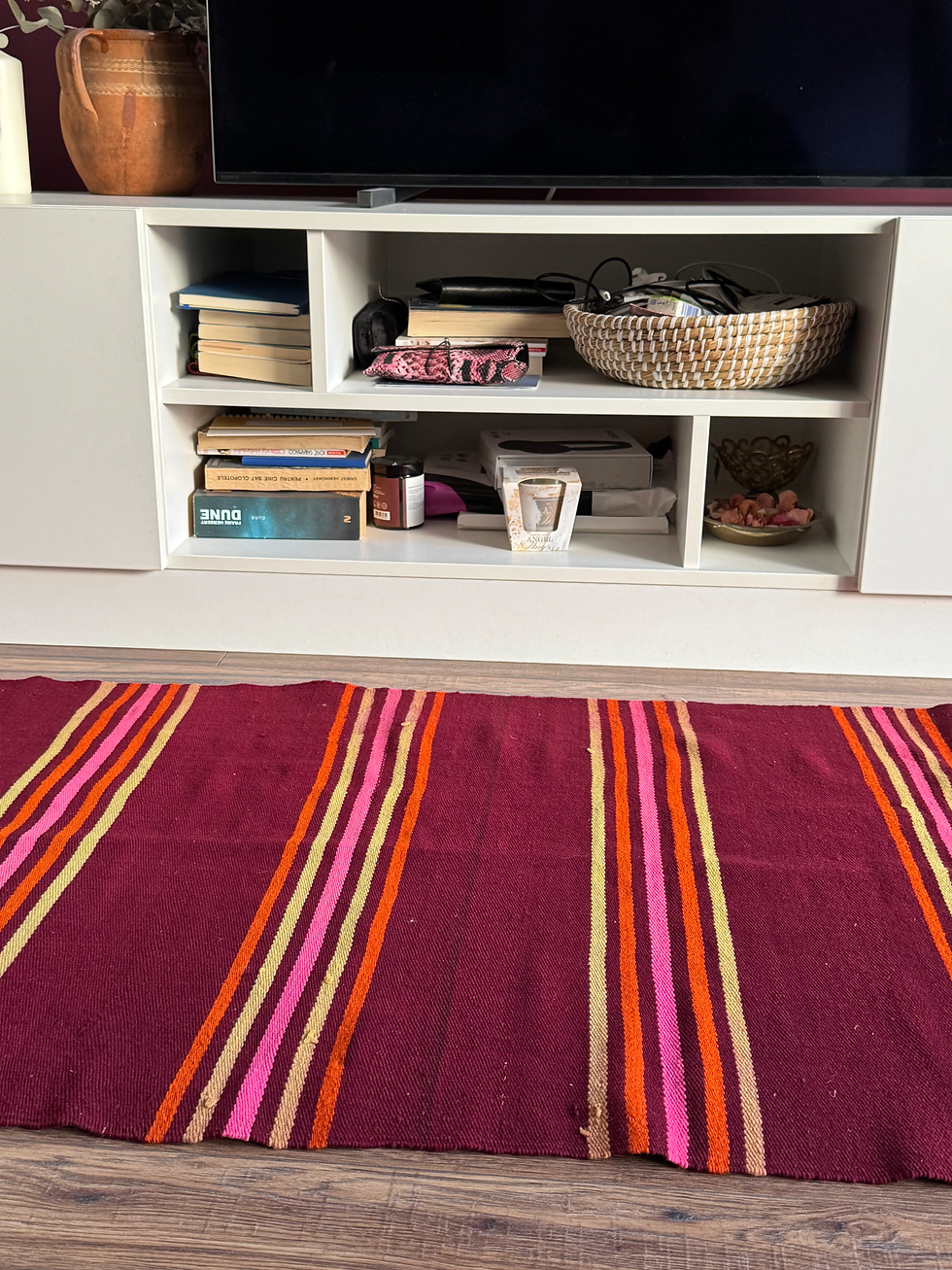 Miniatura: Vintage Authentic Romanian Striped Wool Carpet – Burgundy Background