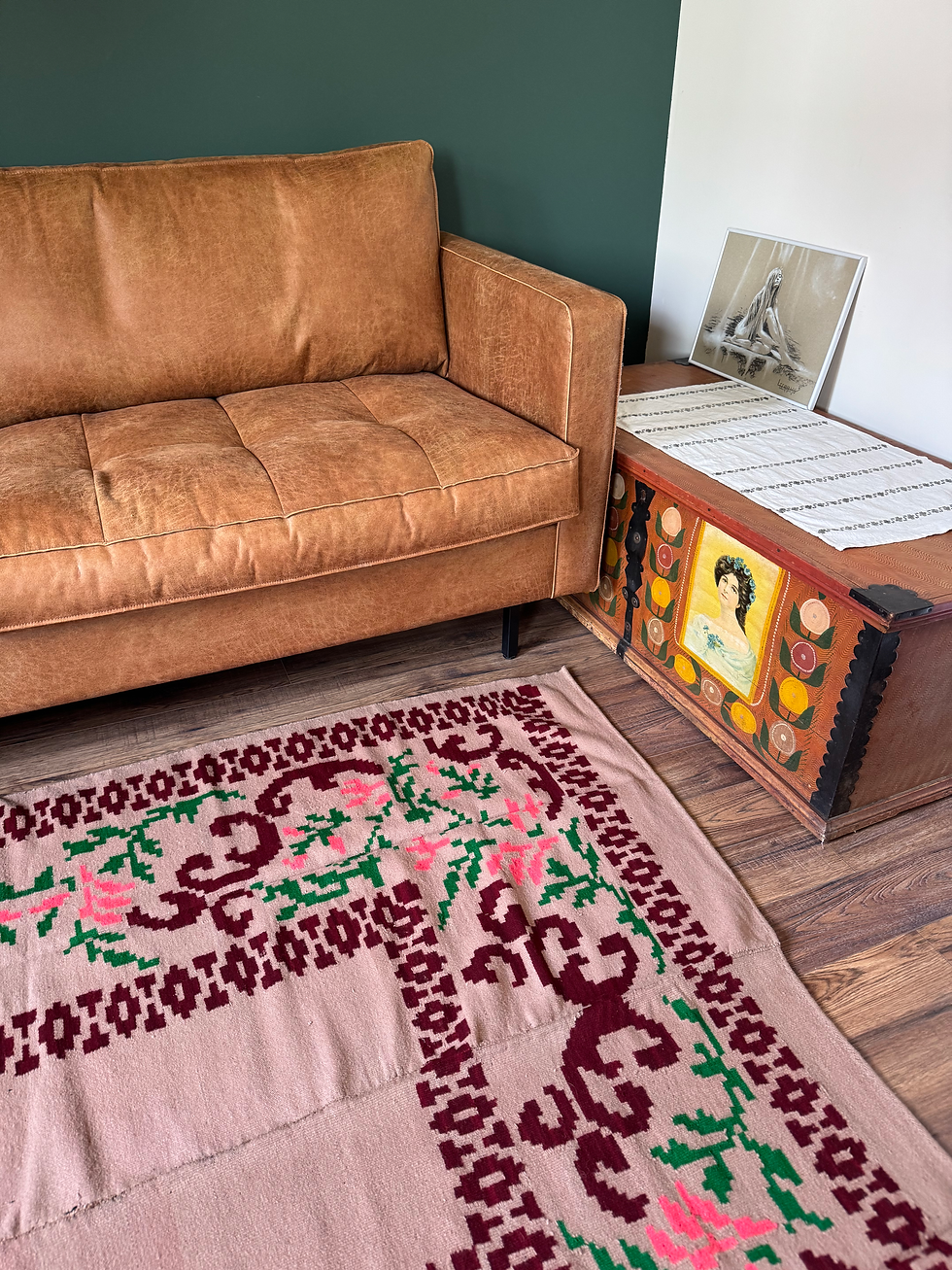 Miniatură: Romanian beige rug, handwoven in wool