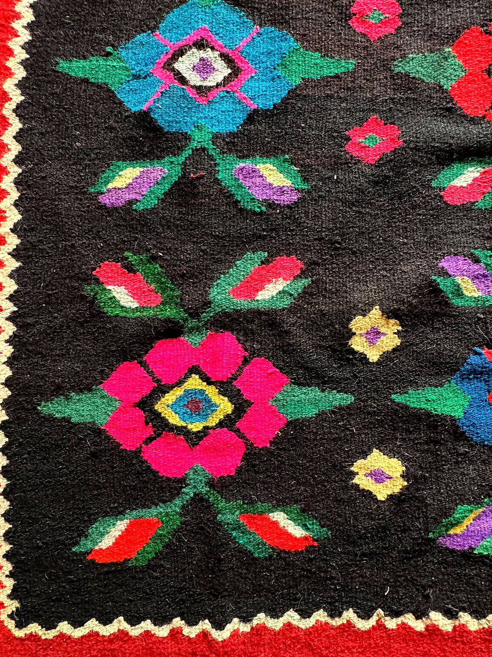 Miniatura: 178x145 cm Maramureș vintage wool carpet with flowers