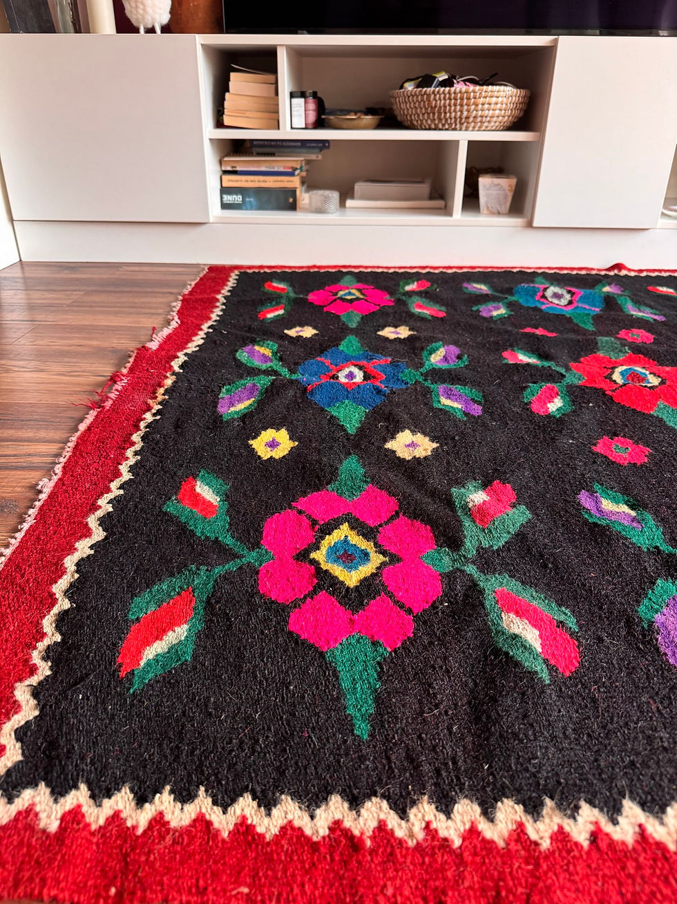 Miniatura: 178x145 cm Maramureș vintage wool carpet with flowers