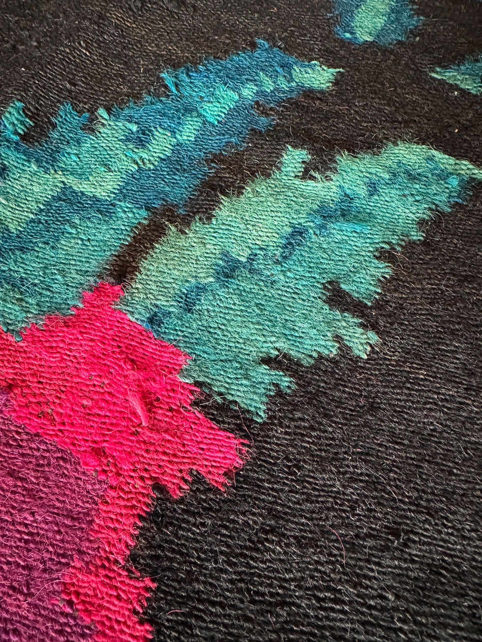 Miniatura: Floral wool Romanian rug from Maramures