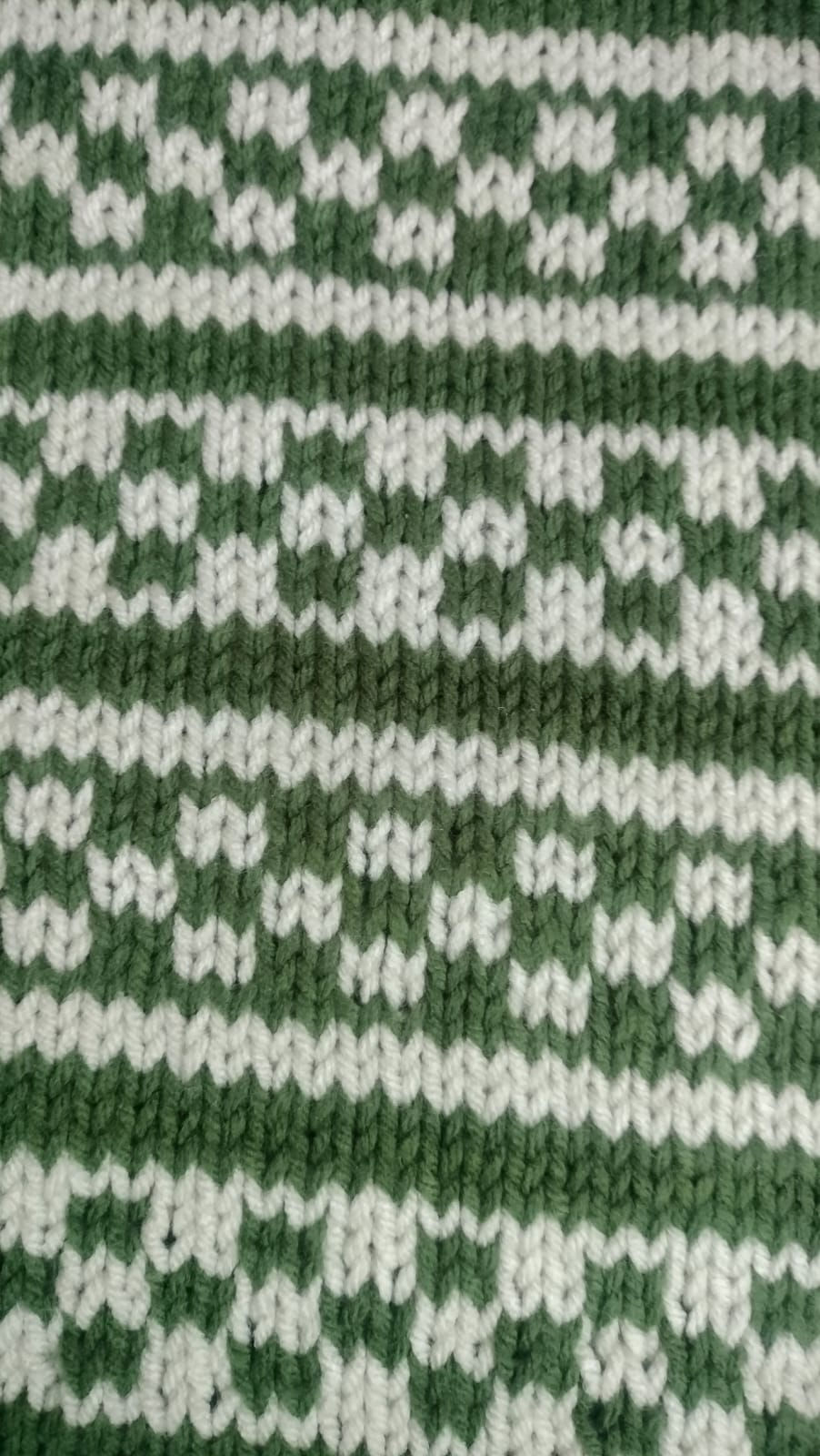 Thumbnail: Trendsetter Dual-Green Layering Sweater (Onesize)