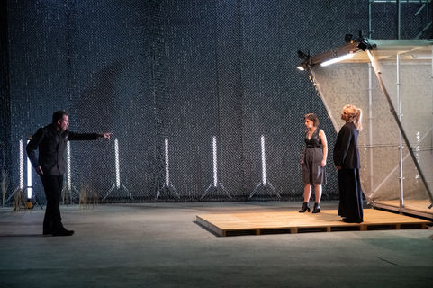 Iphigénie_15_©_Victor_Tonelli.jpg.jpg