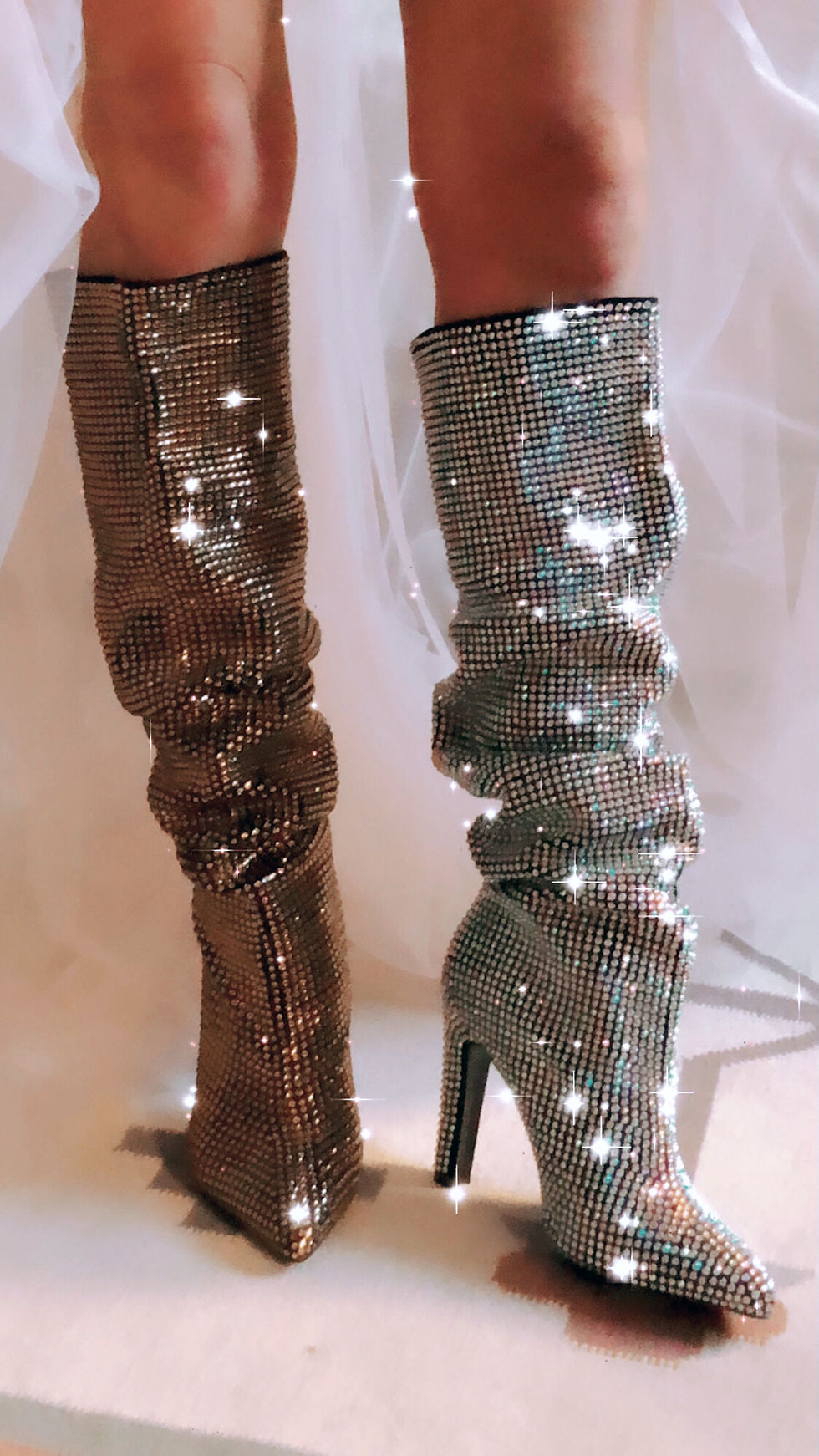 Miniatura: mismatched long boots with rhinestones gold and silver