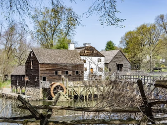 A Novel Vacation: The Ultimate Travel Guide To Sleepy Hollow & Things To Do
