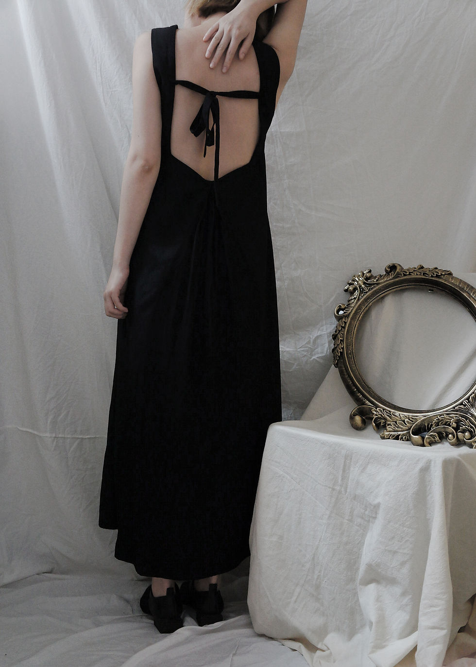Thumbnail: square collar sleeveless dress
