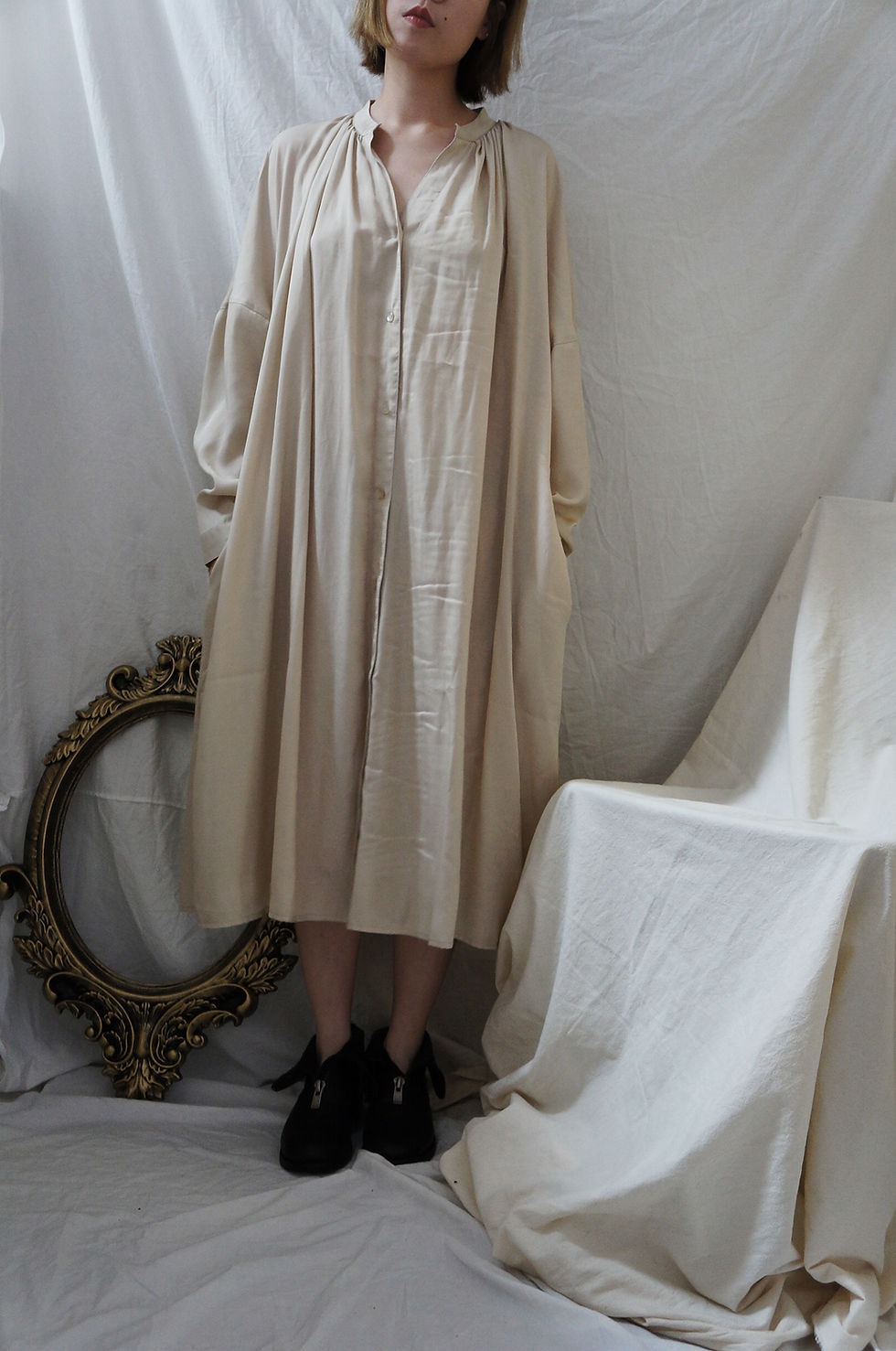 Thumbnail: silk linen shirt dress BEIGE