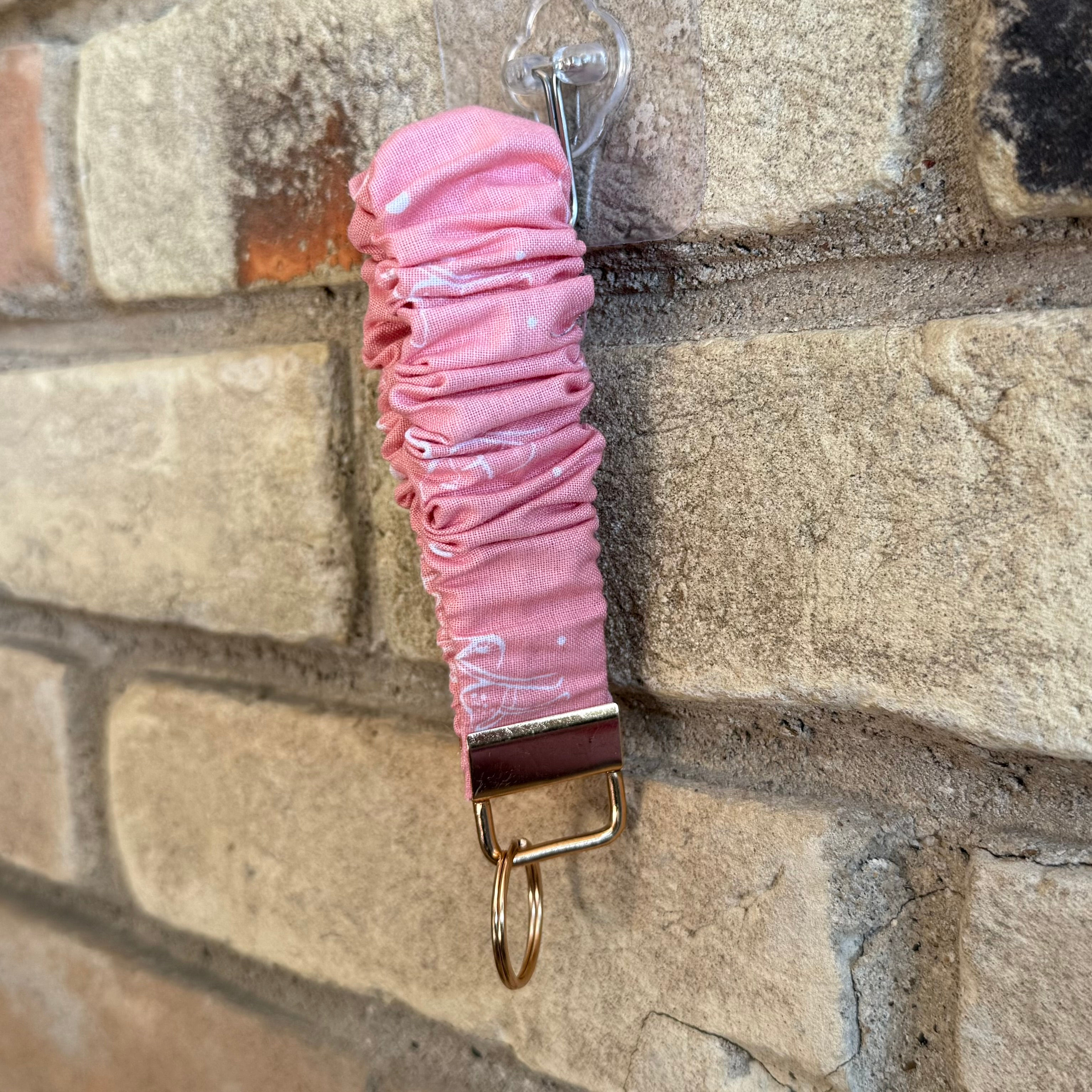 Scrunchie Wristlet -Pink with Mushrooms