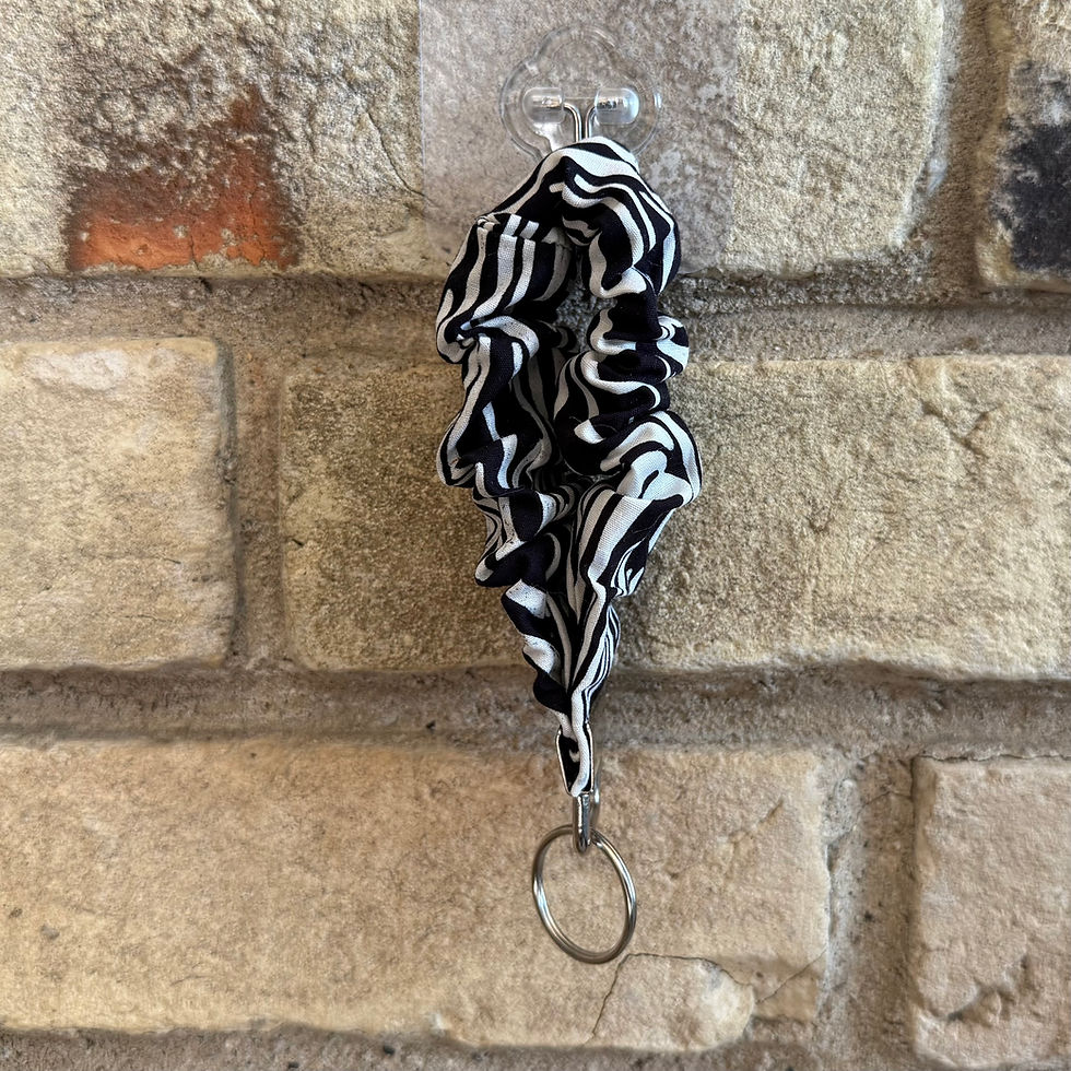 Thumbnail: Scrunchie Wristlet - Swirls Black and White