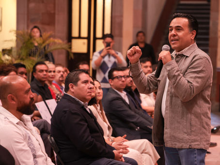 Encabeza Luis Nava entrega de donativos a Centros de Internamiento