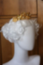 Thumbnail: Marianne Gold Tiara with pearls