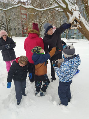 Leden ve školní družině Škarabelova