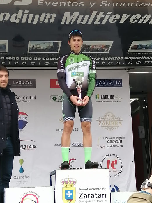 Adrian Prieto Campeon d Montaña.jpg