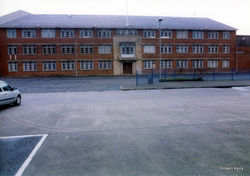 Kingston Lithgows offices March 2005