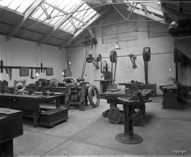 Hasties Glass Slides (4)