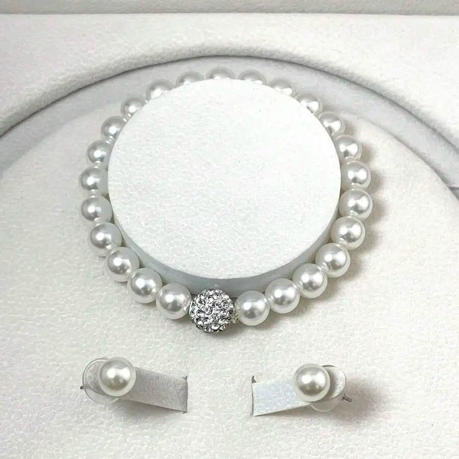 Thumbnail: Classic Pearl Elegance Jewelry Set
