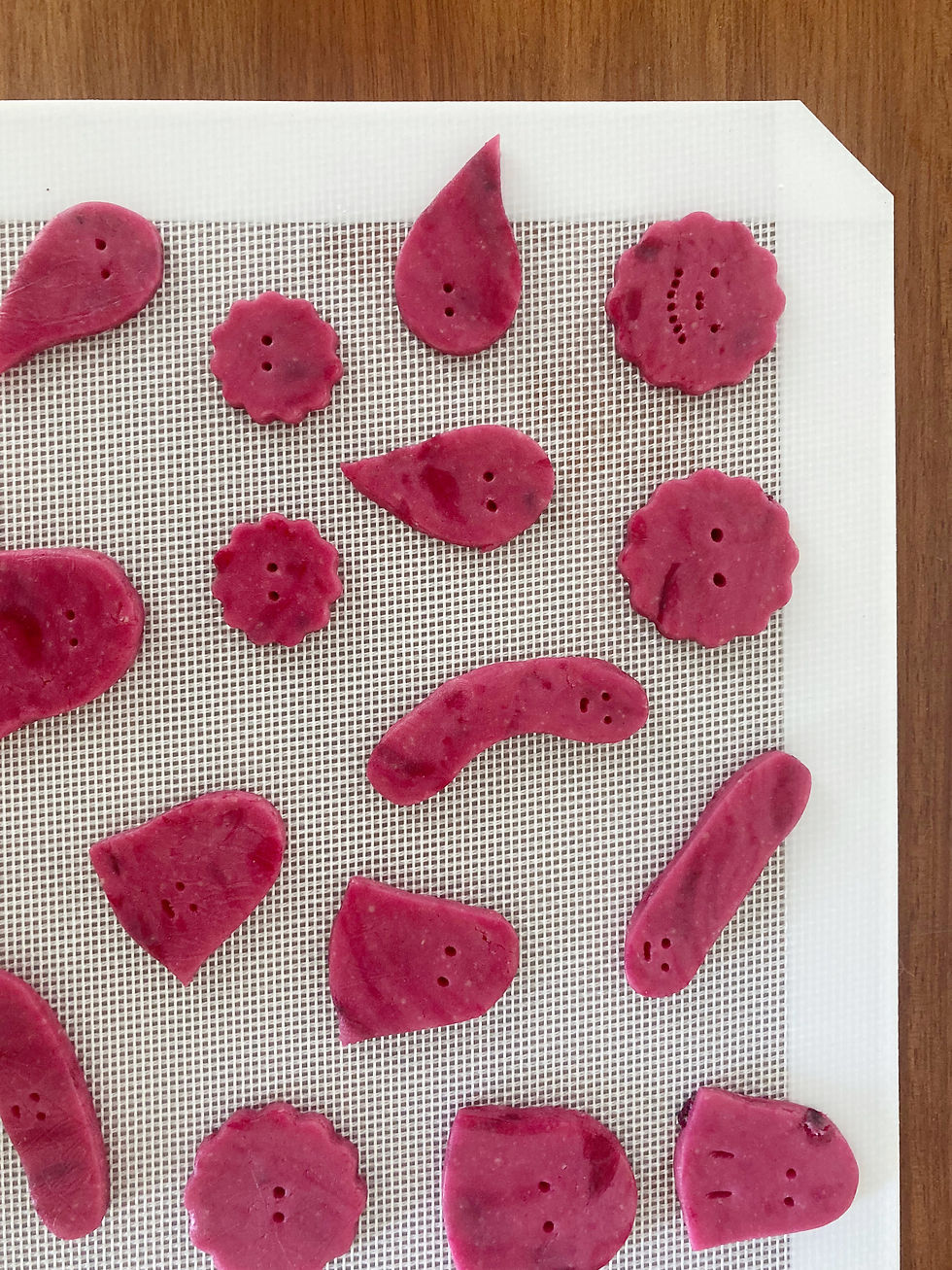 Thumbnail: fungtaitau baking mat