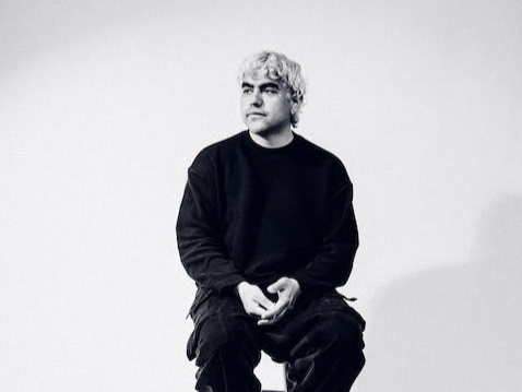 Alejandro Aranda Drops New Single 'Meant To Be' – A Heartfelt Ode to Love