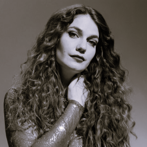 Julie Valmond ‘Sonar’ - Navigating Chaos, Connection, And Self-Discovery