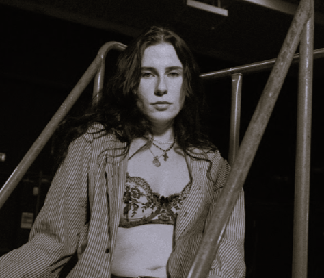 Loren Heat ‘Belladonna’- Pop’s New Flame Isn’t Holding Back