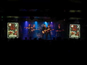 FLAG-WAVING LIKE THE DYSTOPIAN PROMS: ‘DYSTOPIA: THE ROCK OPERA’ TAKES ÒRAN MÓR BY STORM