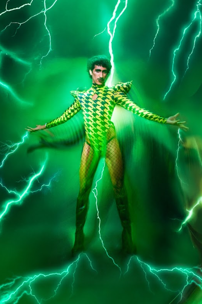 Weaux Reveals 'Naive' Ahead of Forthcoming EP 'FUTURE VU'