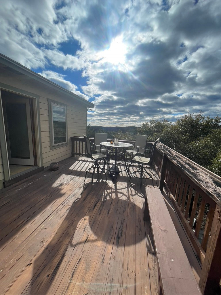 Thumbnail: The Sunset Room