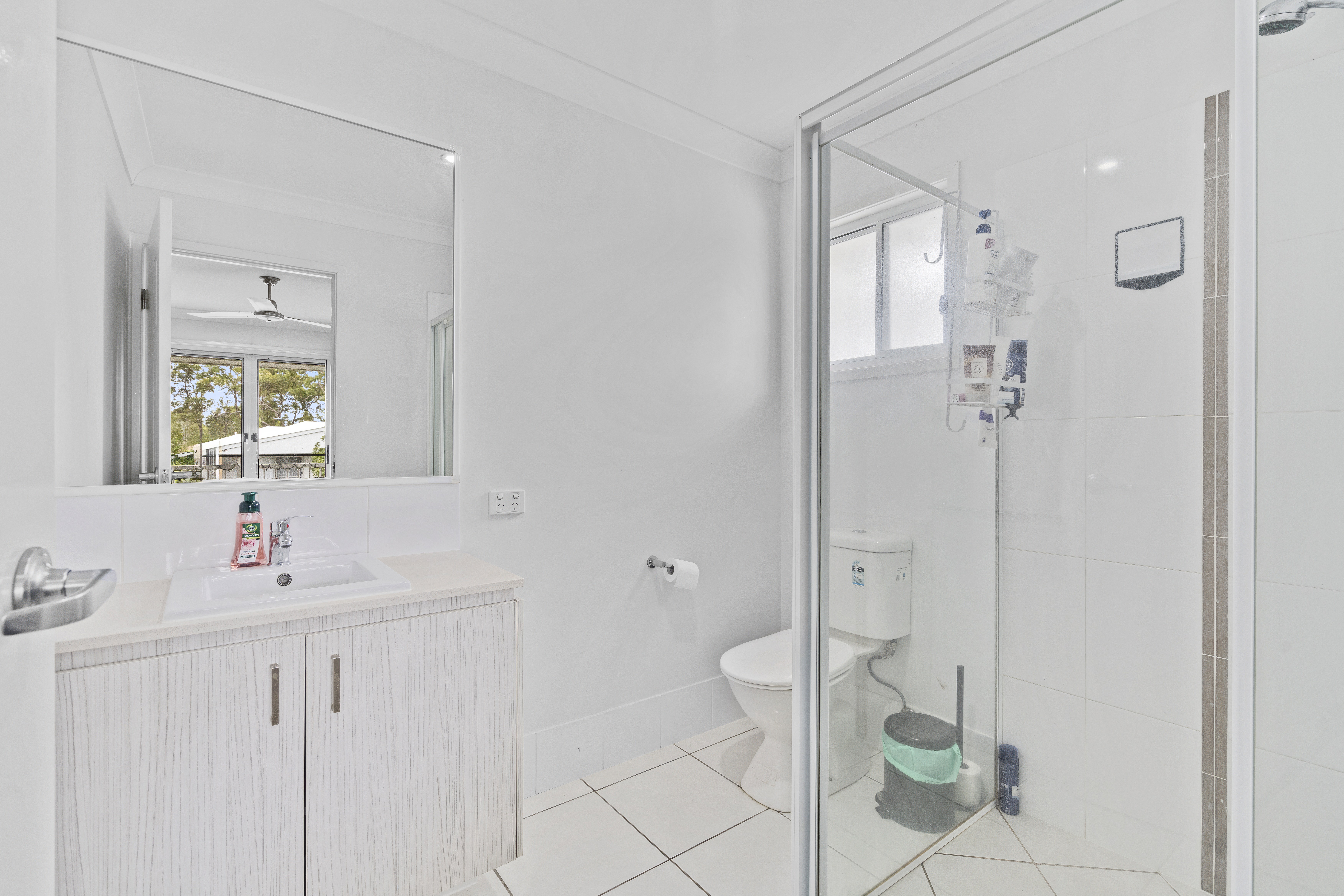 23 Kufstein Rd, Coomera QLD 4209, Coomera - Thumbnail 6