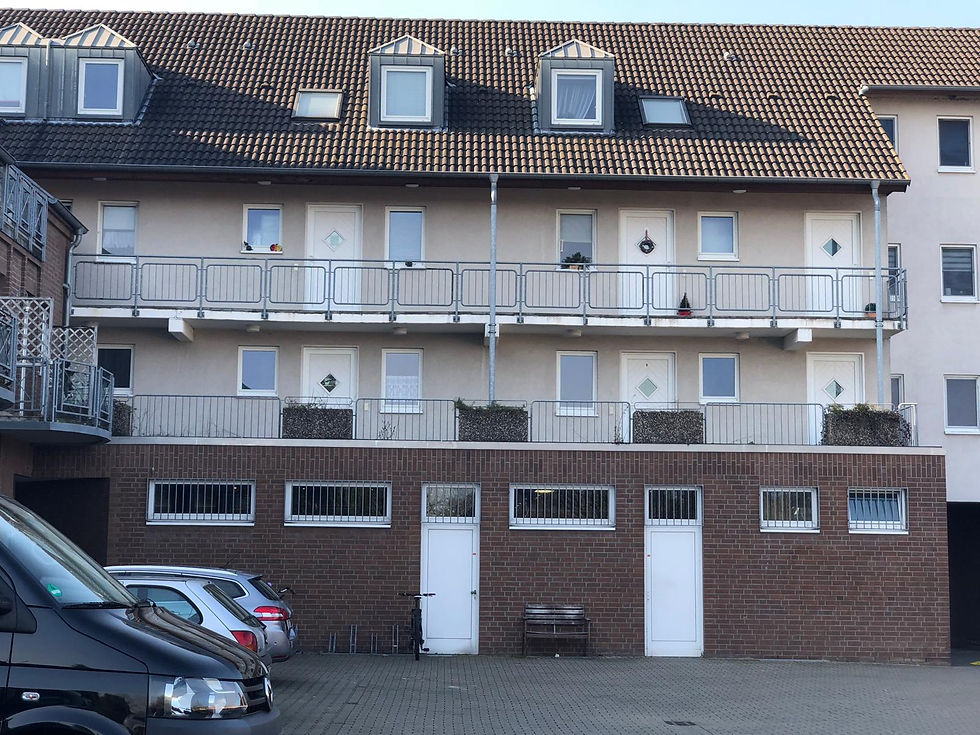 Miniaturbild: Moderne Zwei-Zimmer-Wohnung mit Balkon in Meerbusch-Lank Latum